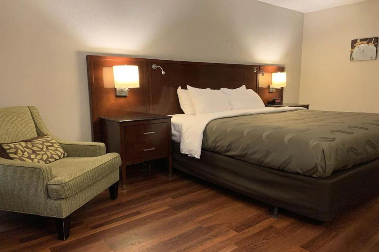 Quality Inn Oklahoma City South Bagian luar foto